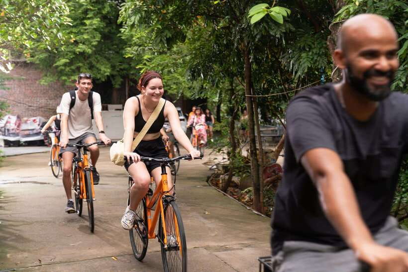 From Hanoi: Hoa Lu, Tam Coc & Mua Cave Day Tour Small Group - Customer Reviews