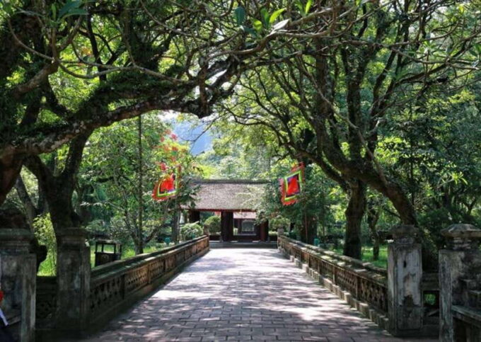 From Hanoi: Hoa Lu - Trang An 1 Day Trip - Inclusions and What to Bring