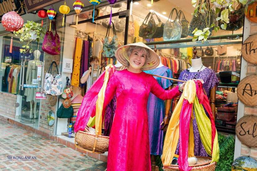 From Hanoi: Incense Village & Train Street or Silk Village - Important Information and Recommendations