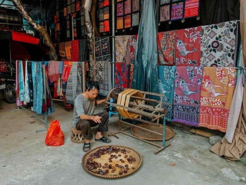 From Hanoi: Mai Chau Excursion 1 Day With Cycling and Lunch - Traditional Lunch Experience