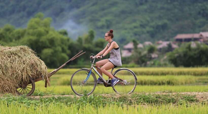 From Hanoi: Mai Chau Valley Day Trip With Lunch - Overview of the Mai Chau Valley Day Trip