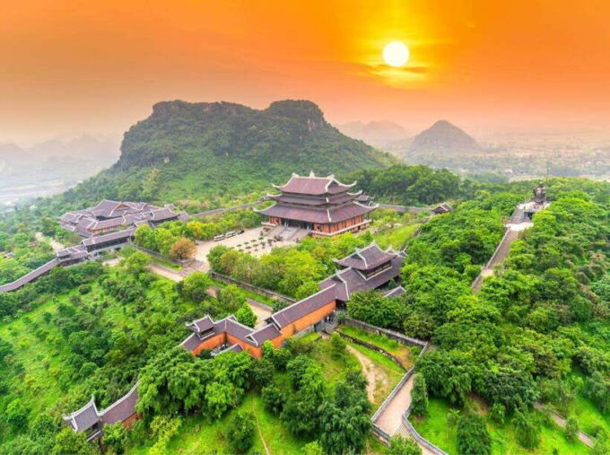 From Hanoi: Ninh Binh- Bai Dinh Pagoda- Trang An- Mua Caves - Climbing Mua Caves for Stunning Views