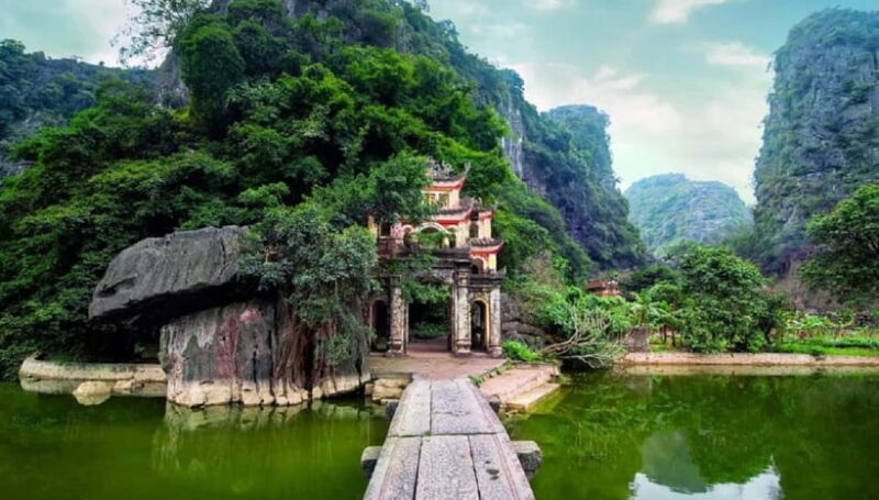From Hanoi: Ninh Binh, Trang An, Bai Dinh, and Mua Cave Trip - Scenic Boat Ride in Trang An