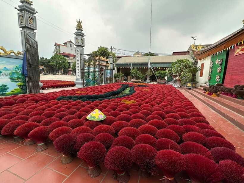 From Hanoi: Quang Phu Cau Incense Village Half-Day Tour - Getting to the Starting Location