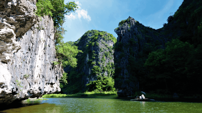 From Hanoi: Tam Coc, Hoa Lu Ancient Capital, and Biking Tour - Recommendations and What to Bring