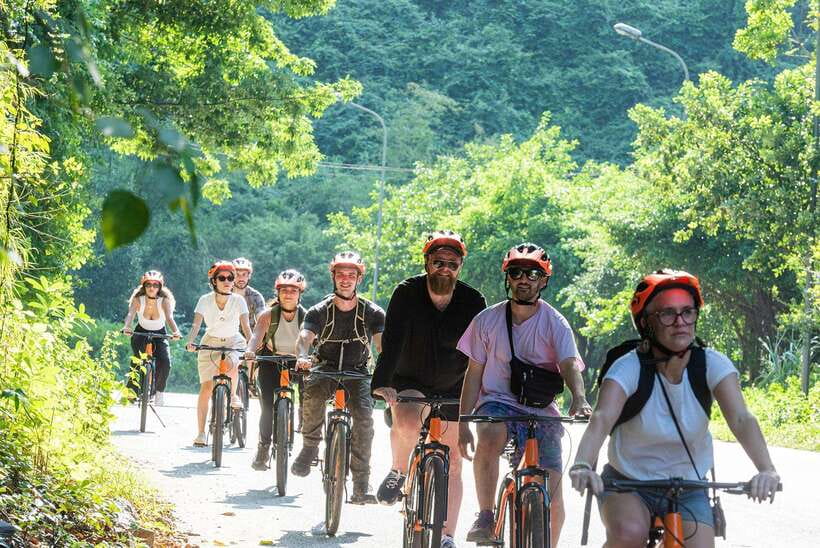 From Hanoi: Trang An, Hoa Lu & Mua Cave Full-Day Luxury Tour - Customer Reviews