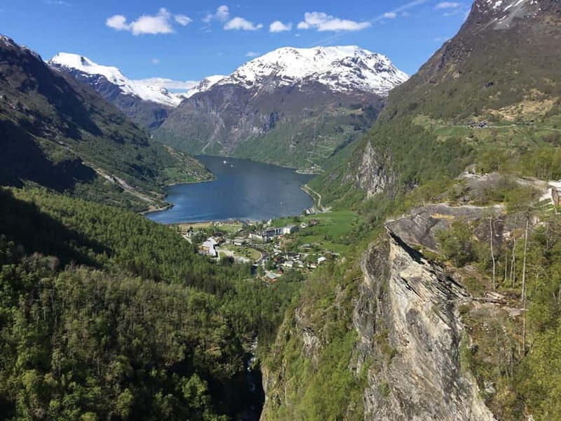 From Hellesylt: Geiranger Highlights Tour with Photo Stops - Real Traveler Perspectives