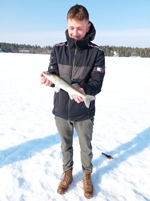 From Helsinki: Bodom Lake Ice Fishing with Food & Drinks - Traditional Finnish Food and Cozy Shelter