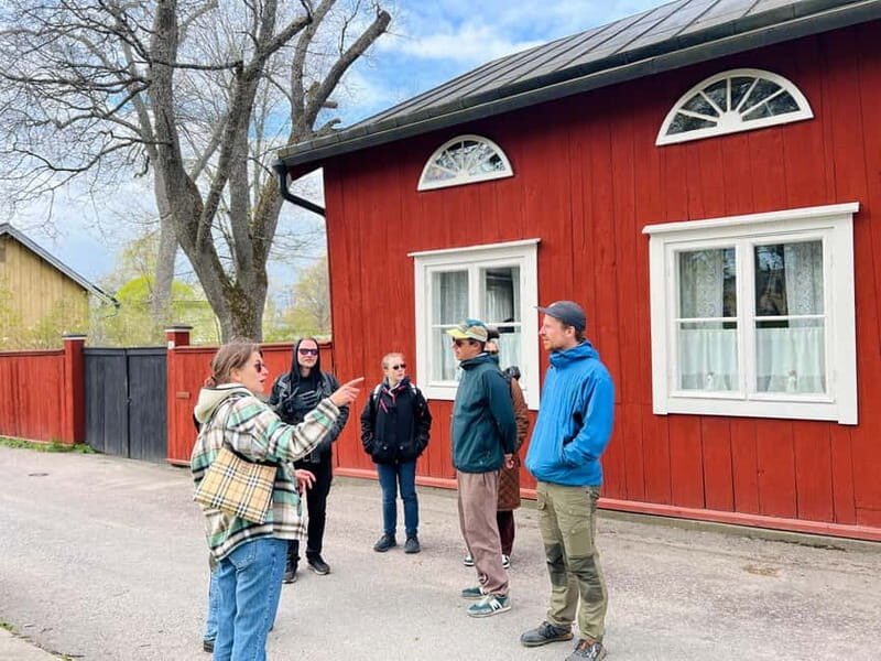 From Helsinki: Raasepori Castle Ruins & Ekenäs Old Town - FAQ