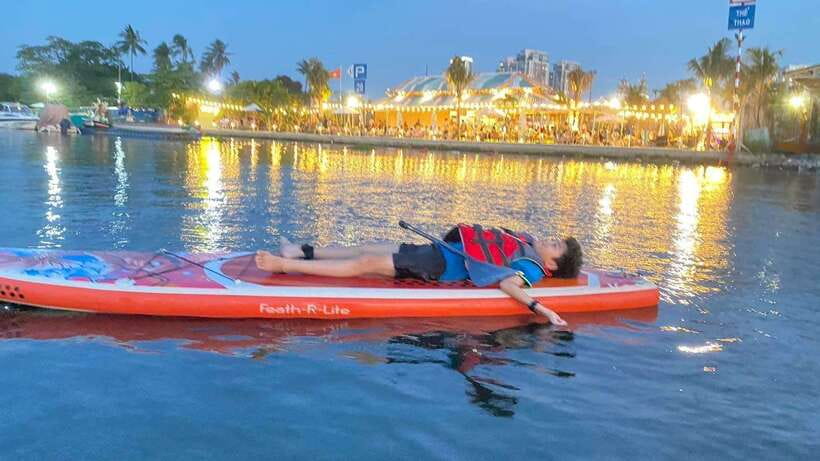 From Ho Chi Minh City: Street Food & Kayak On Saigon River - Exploring the City Skyline