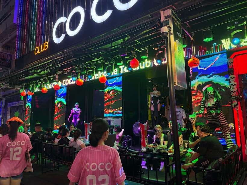 From Ho Chi Minh City: Street Food Walking Tour With Student - Unique Dishes to Try