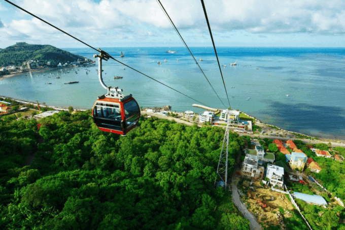 From Ho Chi Minh: Vung Tau Beach Group or Private Tour - Customer Reviews and Feedback