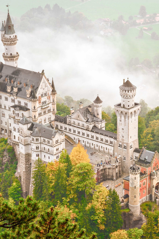 From Hohenschwangau: Tour to Neuschwanstein Castle - What’s Included and Not