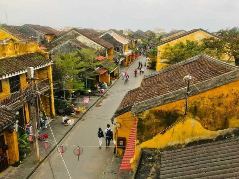 From Hoi An/Da Nang: Hoi An Ancient Town by Private Tour - Exploring Hoi Ans Architectural Beauty