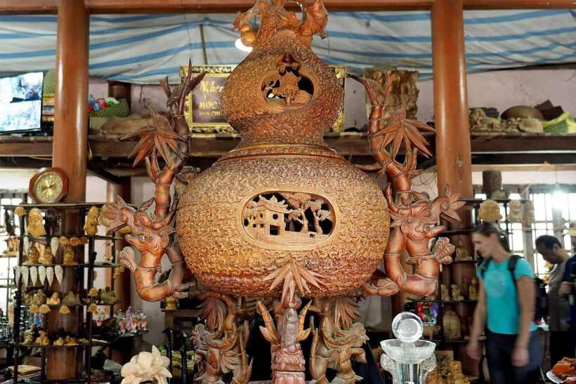 From Hoi An: Three Traditional Handicraft Villages Tour - Tra Que Vegetable Village