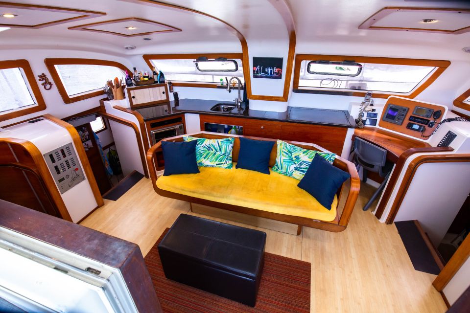 From Honolulu: Private Catamaran Cruise With Captain & Crew - Meeting Point and Important Information