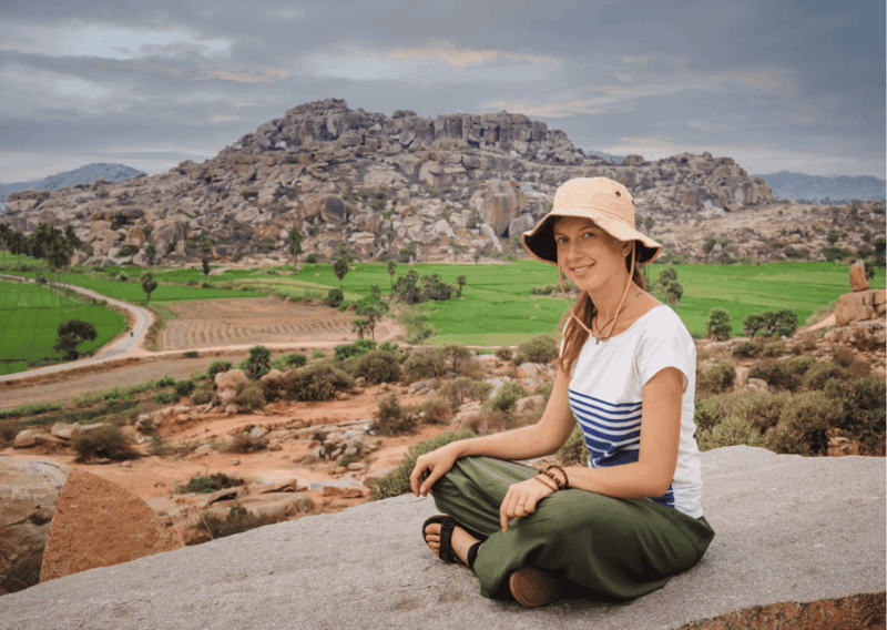 From Hosapete: Hampi Highlights Full-Day Tour by Car - Architectural Wonders