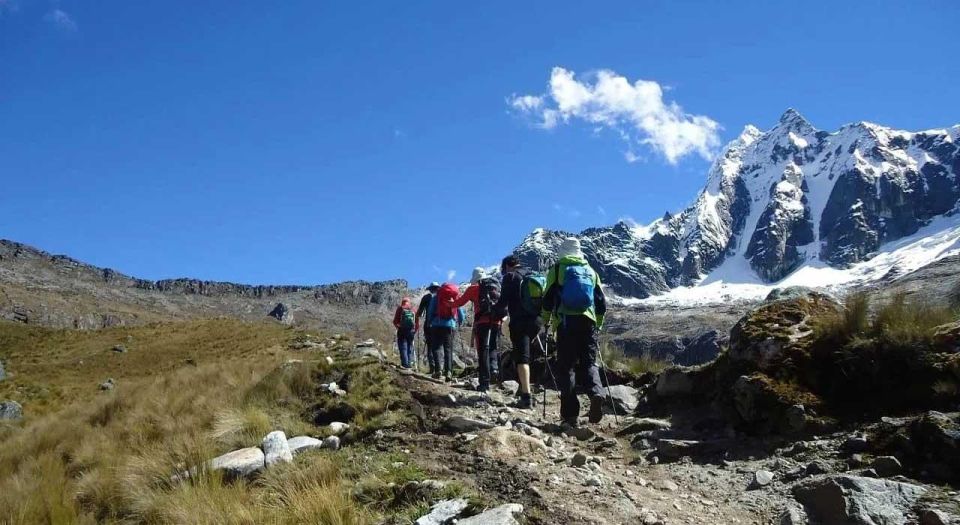 From Huaraz: Trekking Santa Cruz - Llanganuco 4D/3N - Itinerary