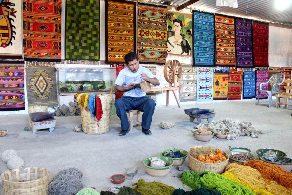 From Huatulco: Oaxaca Overnight Guided Tour - Discovering the Tule Tree