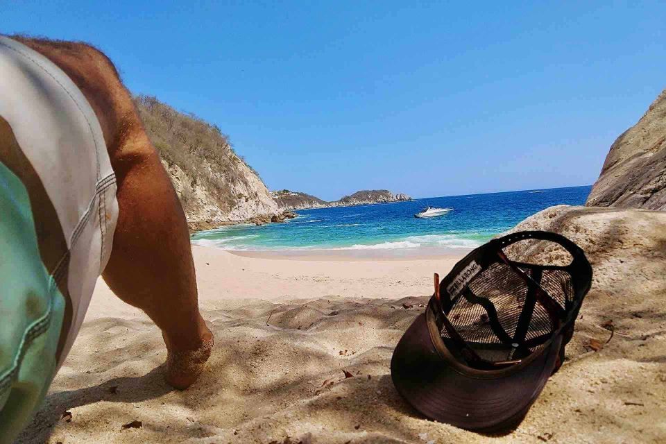 From Huatulco: Private 5 Bays Boat Tour - Relax on Cacalutta Bay
