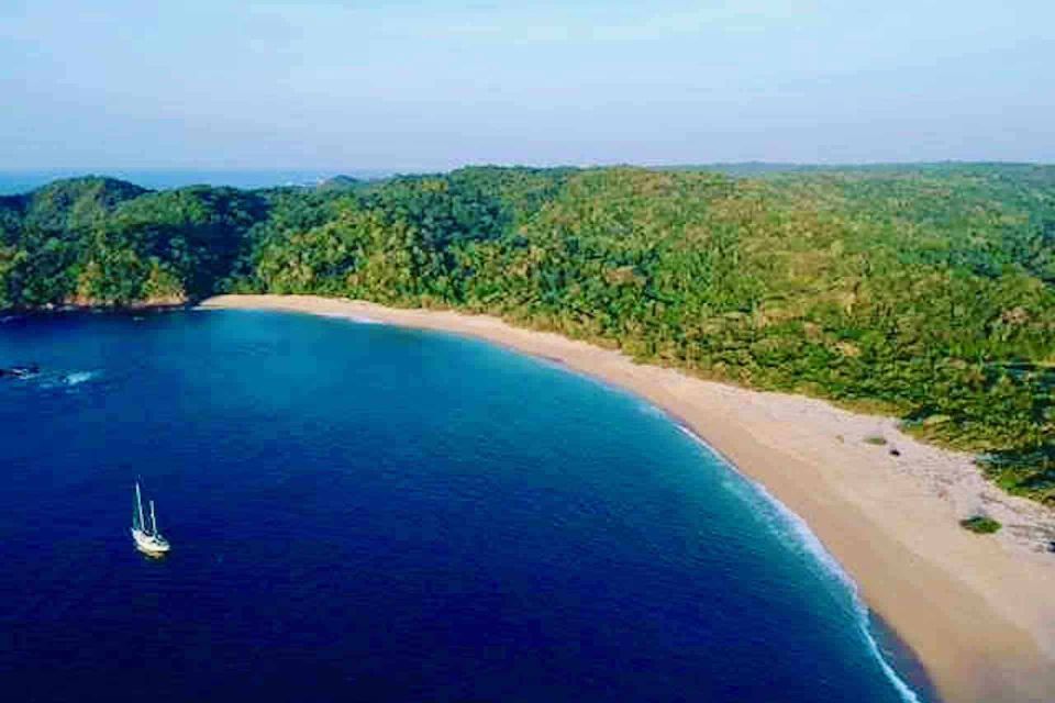 From Huatulco: Private 5 Bays Boat Tour - Transportation and Services