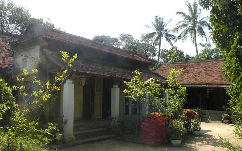 From Hue: Explore Thuy Bieu Village – Cycle, Cook, Relax - Engaging With Local Artisans