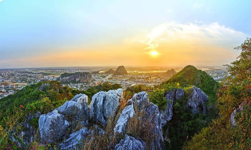 From Hue: Hoi an Guided Bus Tour With 4 Scenic Stops - Hai Van Pass