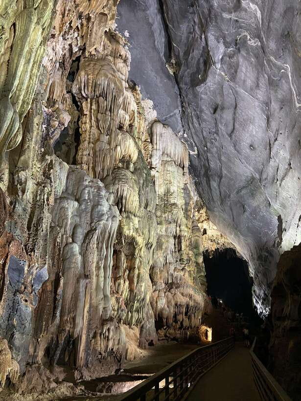 From Hue: Phong Nha Cave and La Vang Holy Land Day Trip - Important Tips for Travelers