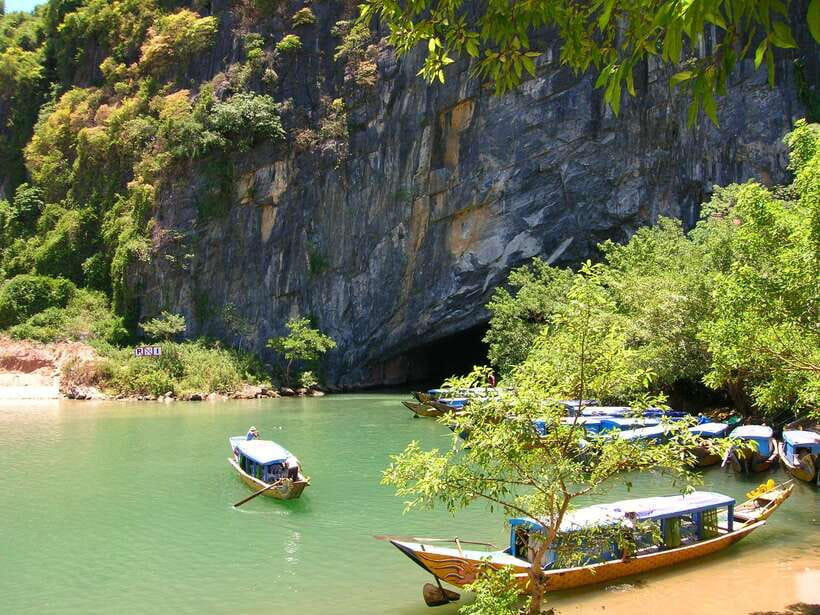From Hue : Private Car to Phong Nha via DMZ & Sightseeing - Key Points