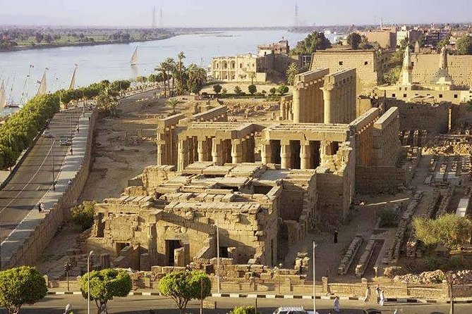 From Hurghada: Privete Day Tour to Luxor and Valley of the Kings - Tips for Travelers