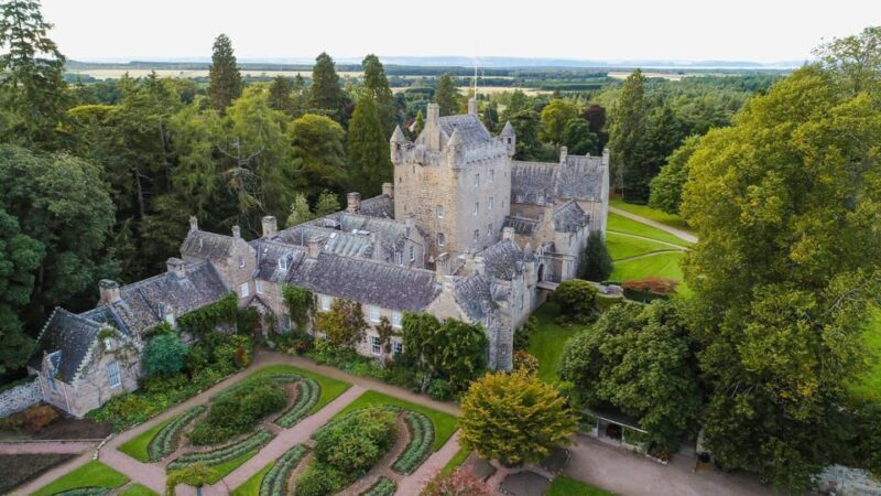 From Inverness: Cawdor Castle, Clava Cairns & The Cairngorms - An In-Depth Look at the Highland Day Trip from Inverness