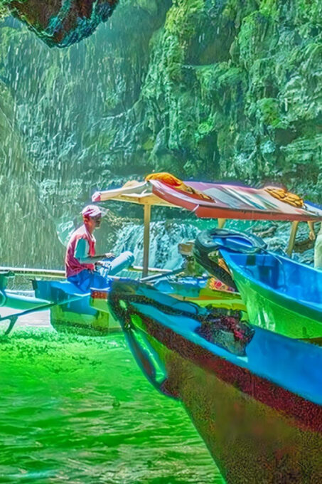 From Jakarta : 7D6N Java Island, Green Canyon, Volcano. - Bandung Tour