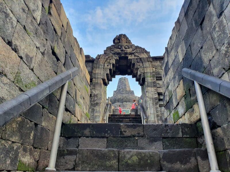 From Jakarta: 9D8N Bandung Yogyakarta Bromo Ijen Rail Tours - Itinerary Highlights
