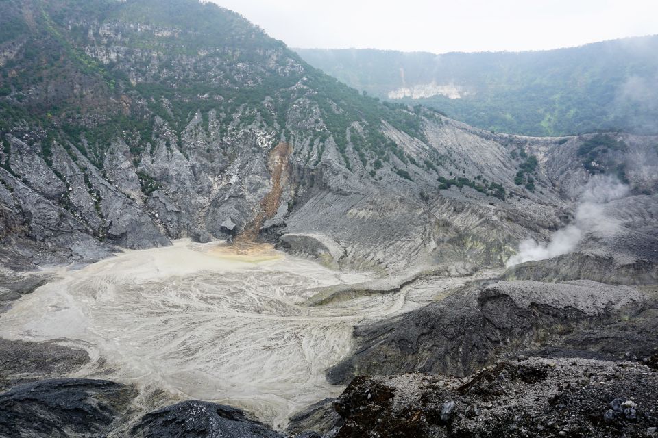 From Jakarta: Bandung Volcano Tour - Ciater Hot Spring Experience
