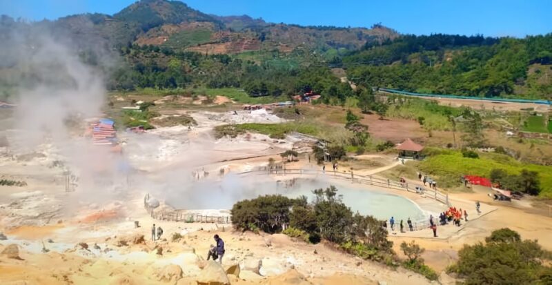 From Jakarta : Mount Dieng Plateau 4 Day 3 Night - Included Services