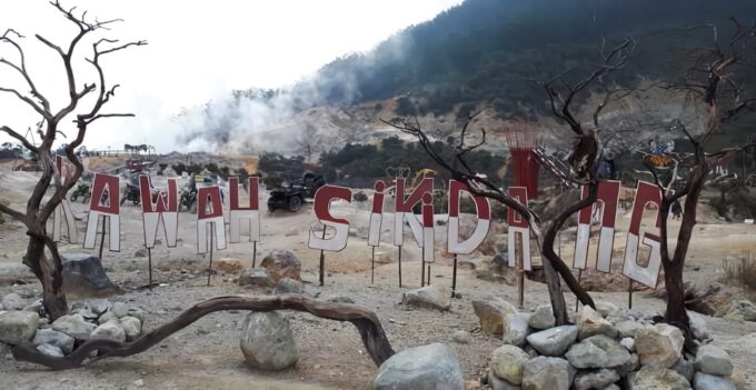 From Jakarta : Mount Dieng Plateau 4 Day 3 Night - Group Size