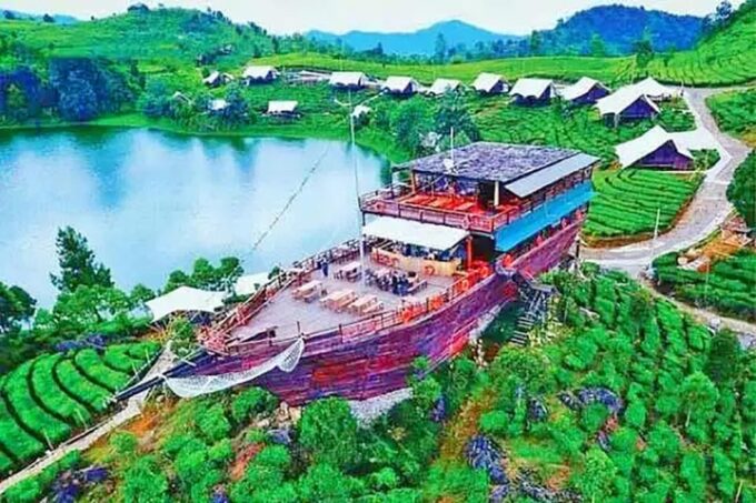 From Jakarta : Private Tour 5 Days 4 Night Jakarta Explore - Itinerary Highlights: Day 5