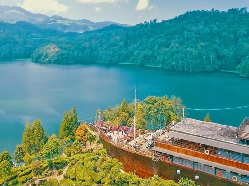 From Jakarta : White Crater, Pinisi Lake, Tea Plantation - Good To Know