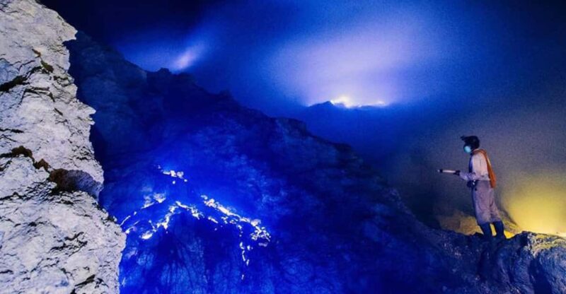 From Jepara: 3-Day Excursion to Mount Bromo and Ijen - Transportation and Guide