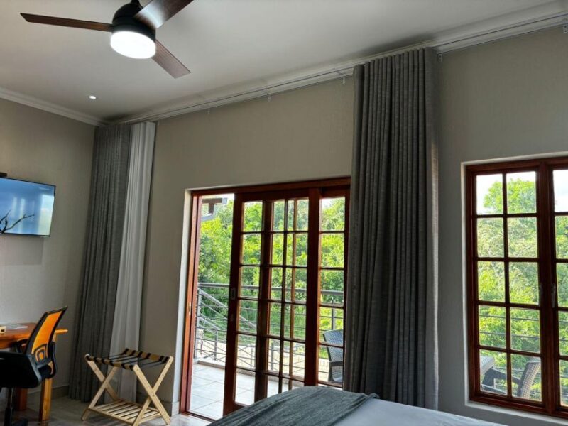 From Johannesburg: 4 -Day Joburg With Kruger 2 Day Safari - Good To Know