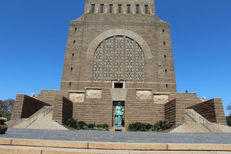 From Johannesburg: Pretoria, Soweto & Apartheid Museum Tour - Good To Know