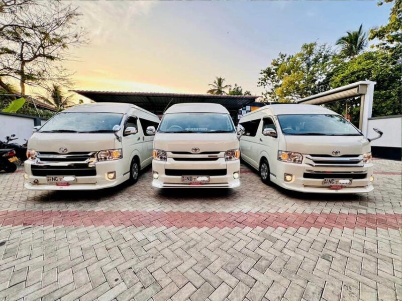 From Kandy: Private Transfer to Nuwara Eliya - Professional Drivers