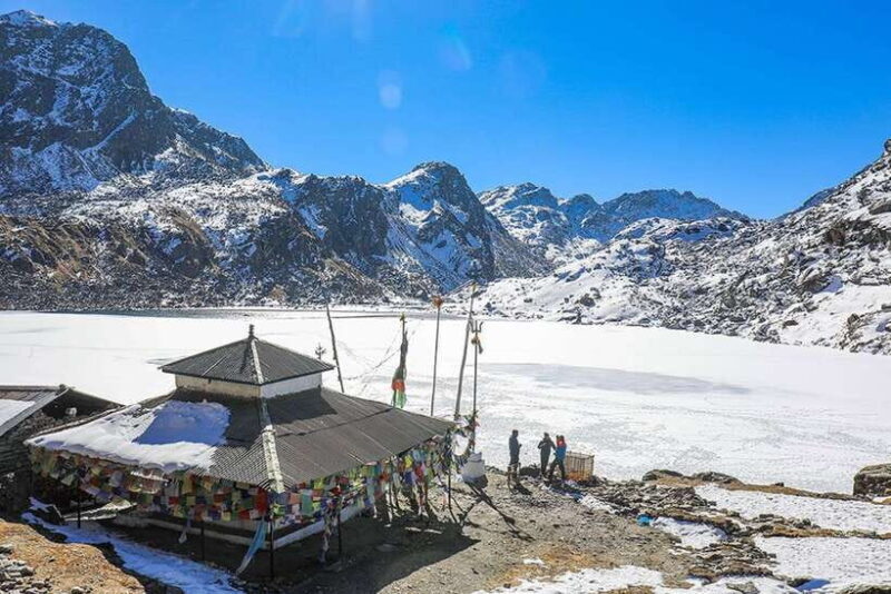 From Kathmandu: Helicopter Tour to Langtang- Gosaikunda - FAQ