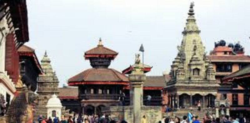 From Kathmandu: Private Bhaktapur Heritage Tour - Bhaktapur Highlights