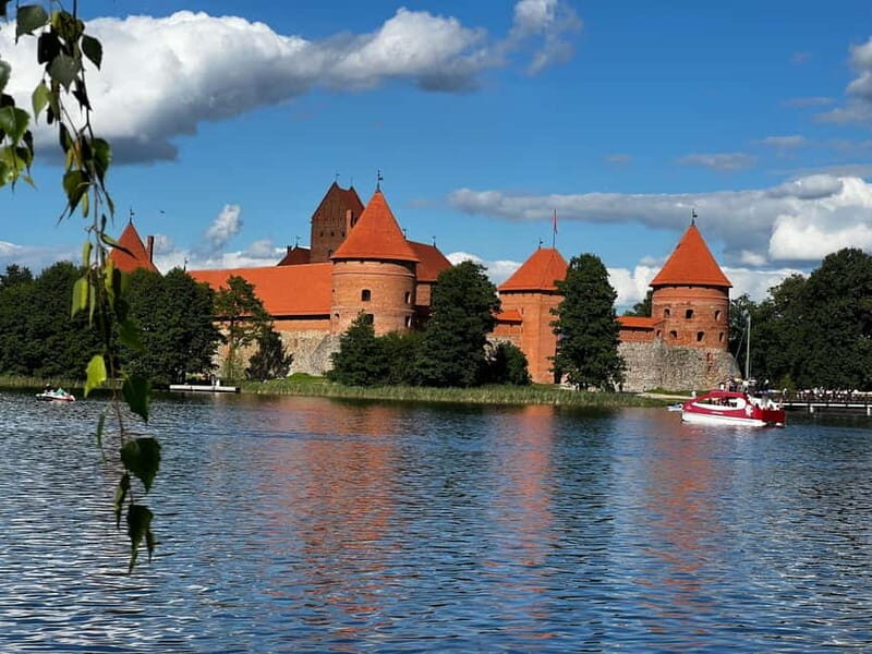 From Kaunas: Rumsiskes open air museum and Trakai castle - Who Will Enjoy This Tour?