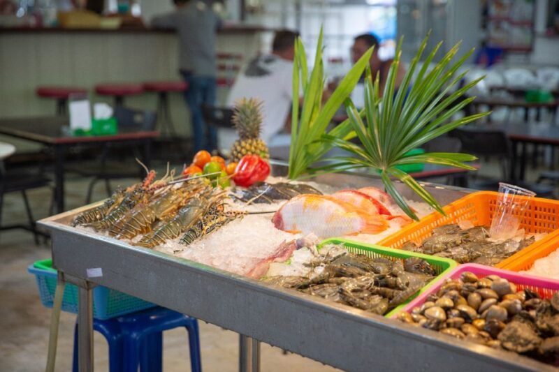 From Khao Lak: Phuket Naka Weekend Market - Key Points