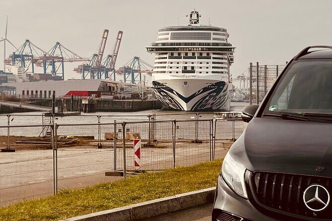 From Kiel: private Hamburg 6hour-Tour with a former Policeman - Practical Details and Considerations