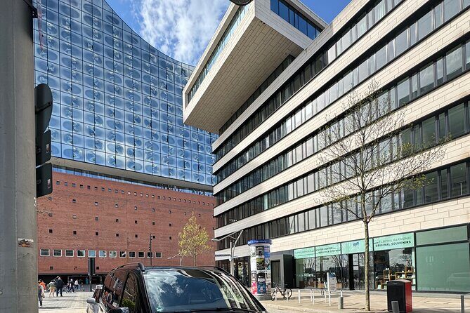 From Kiel: private Hamburg 6hour-Tour with a former Policeman - FAQ