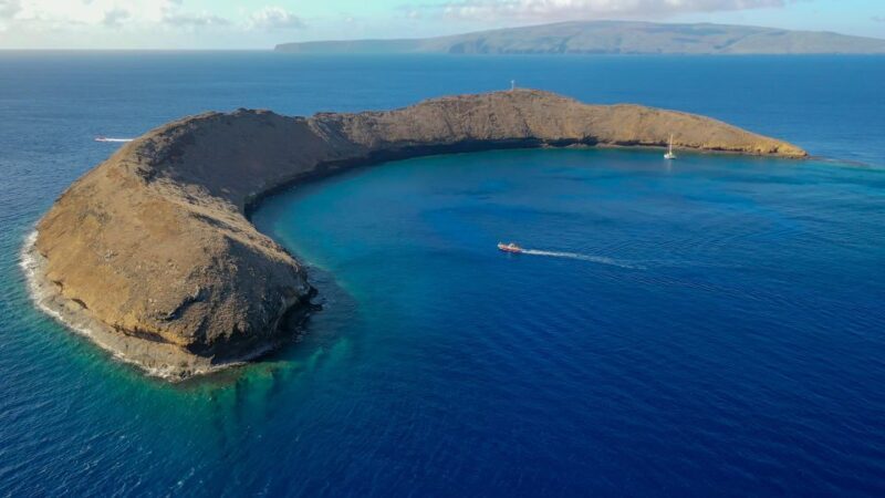 From Kihei: Molokini Crater and Turtle Town Snorkeling - Detailed Breakdown of the Itinerary