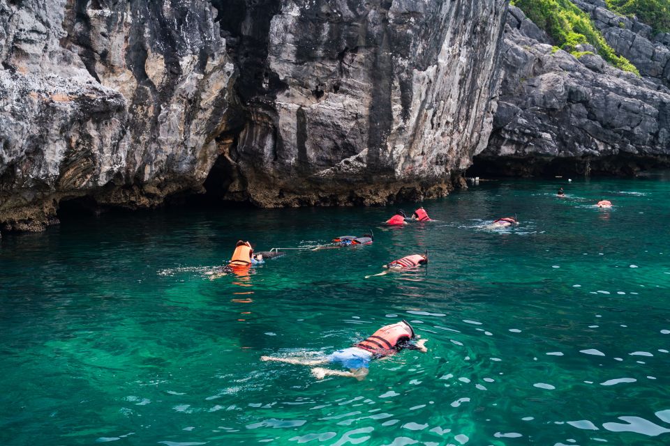 From Koh Samui: Ang Thong Marine Park VIP Small-Group Tour - Relaxation on the Beach